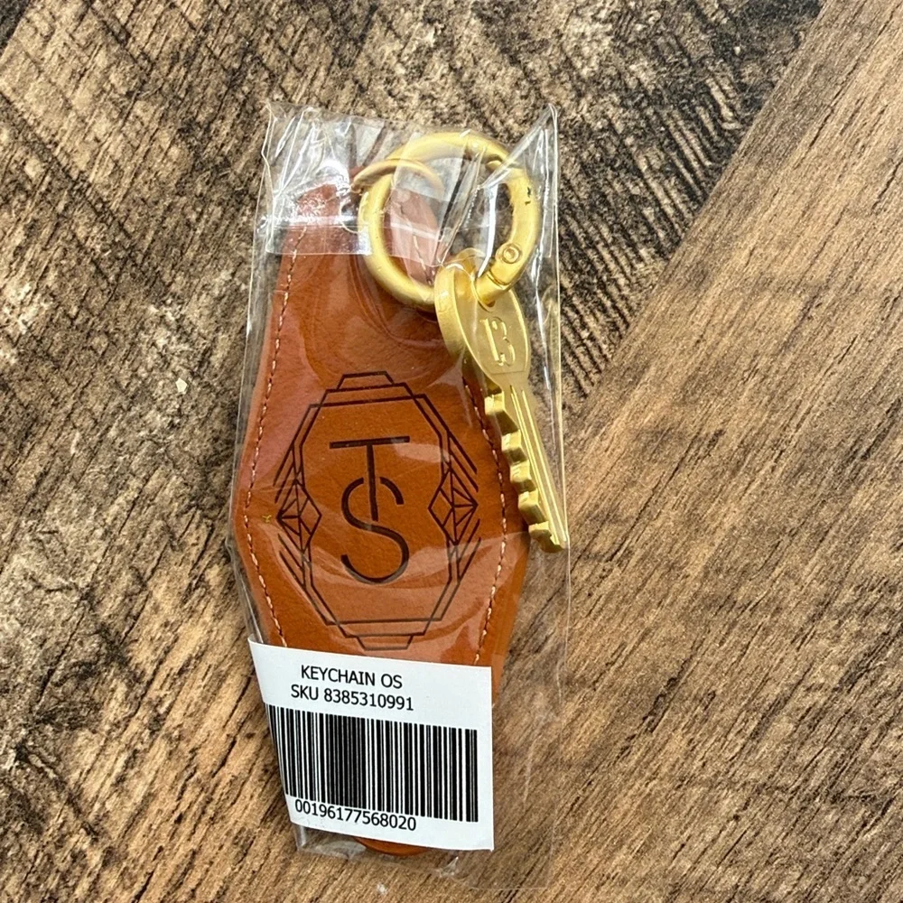 Taylor Swift The Life Of A Showgirl Brown Leather Keychain